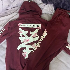 Hoodie & Sweatpants Zoo York Cherry Blossom Sweatsuit